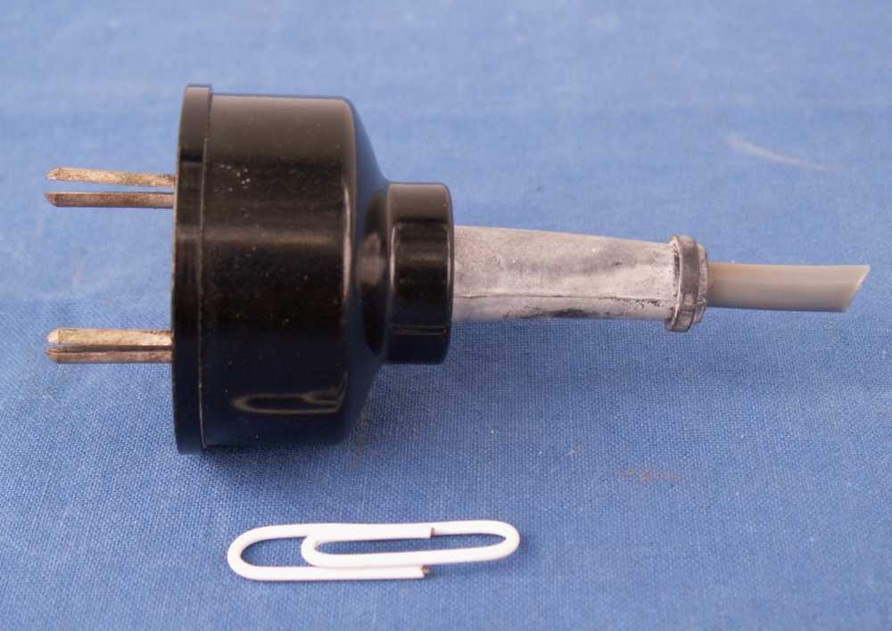 VINTAGE Russia PLUG / 8162 Original Period Items