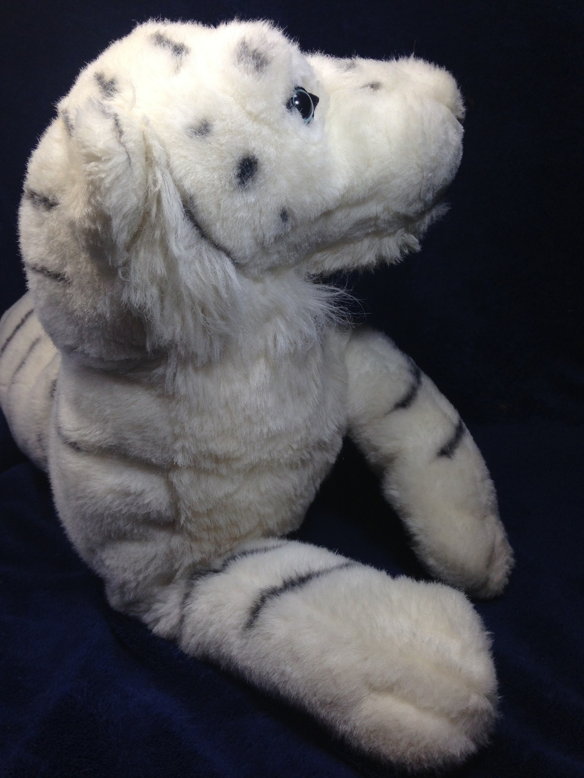 white siberian tiger stuffed animal