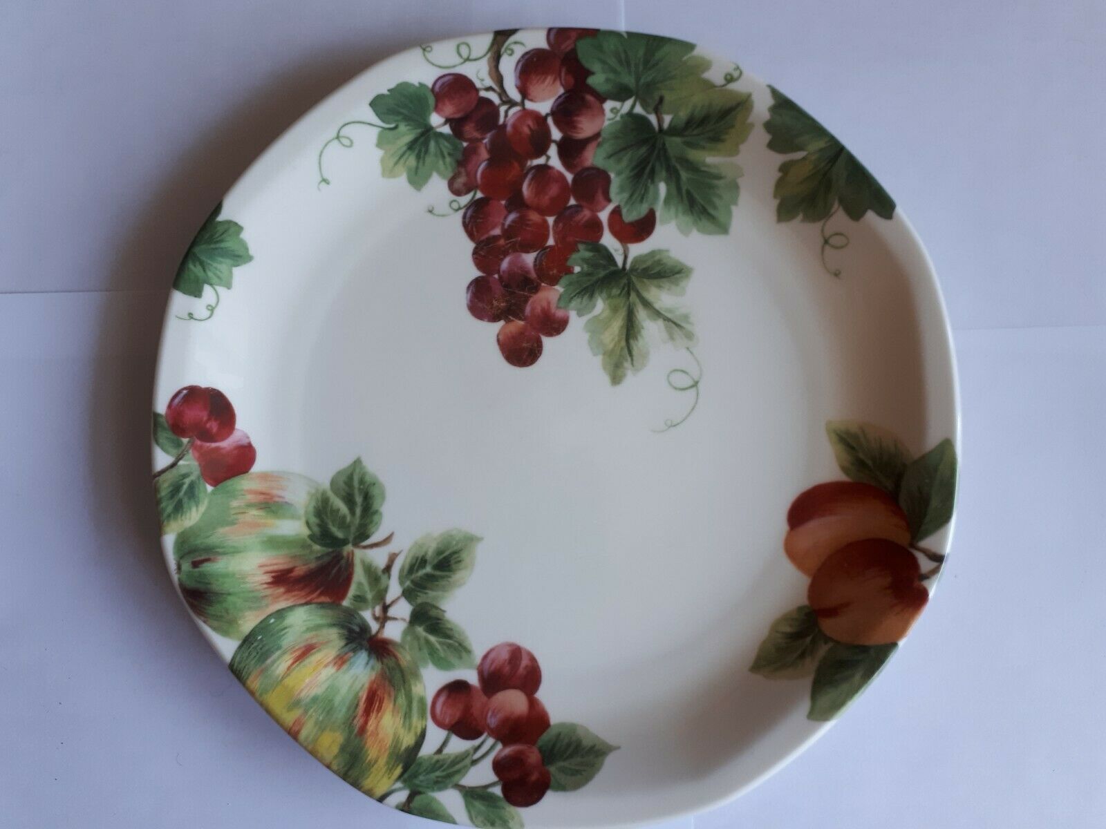 Royal Doulton Everyday Vintage Grape Dinner Plate - Royal Doulton