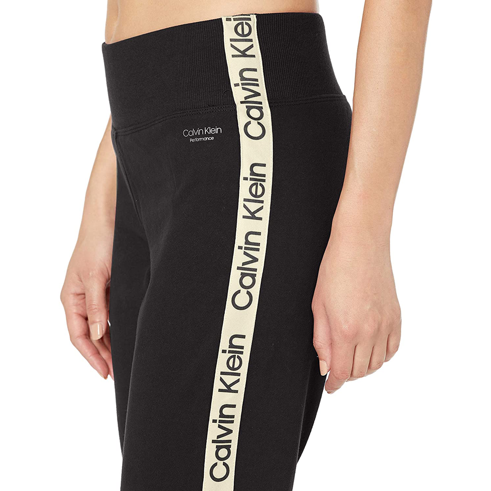 logo tape piping joggers