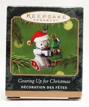 VINTAGE 2011 Hallmark Keepsake Christmas Ornament Gearing Up Robot - $14.84