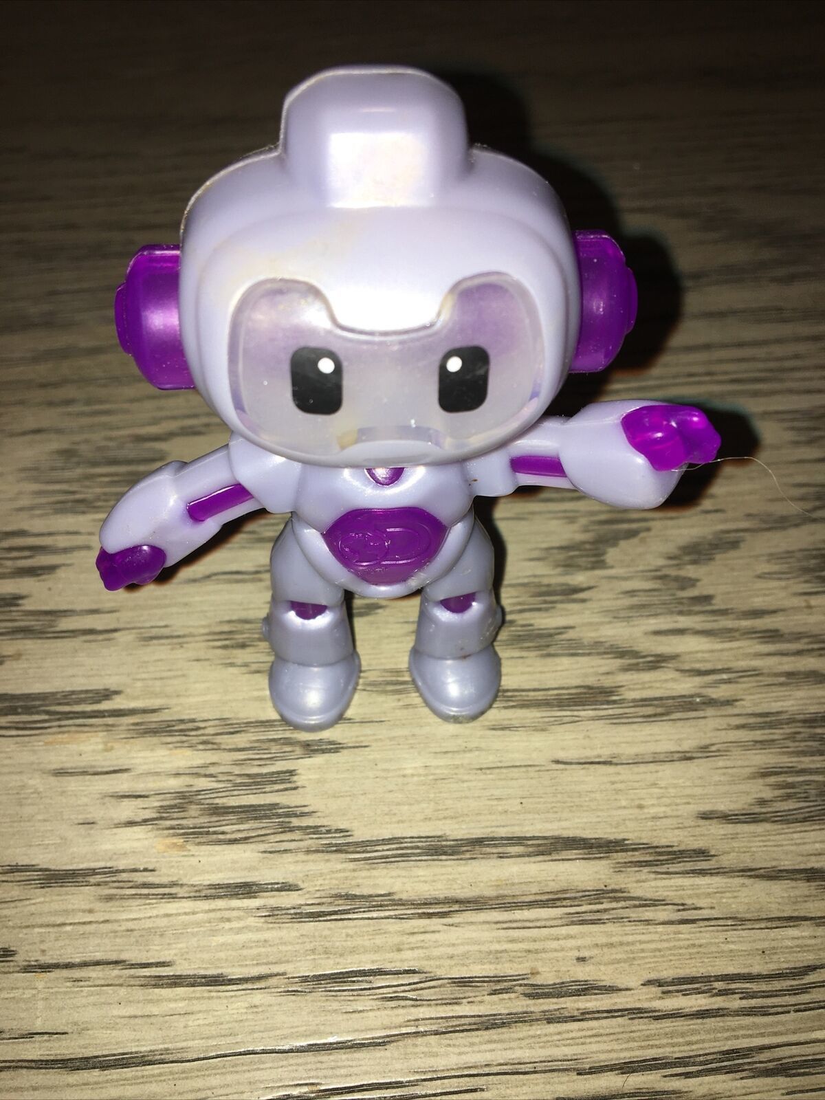 BLUE McDONALD's 2020 DISCOVERY MINDBLOWN HAPPY MEAL TOY #2 PRISM BOT