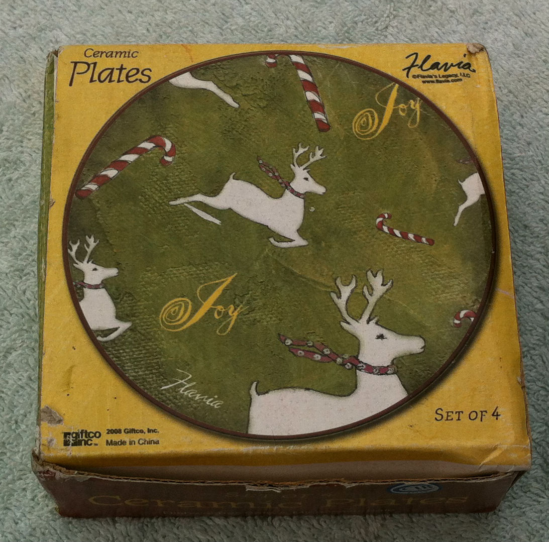 Giftco Flavia small ceramic reindeer plates, new (4) Dinnerware