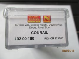 Micro-Trains # 10200180 Conrail 60' Box Car, Excess Height, Double Plug Door (N) image 6