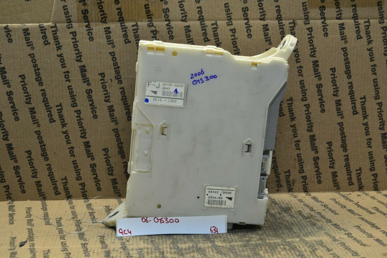 2006 LEXUS GS300 FUSE RELAY JUNCTION BOX 8273030292 OEM 6319C4 Car
