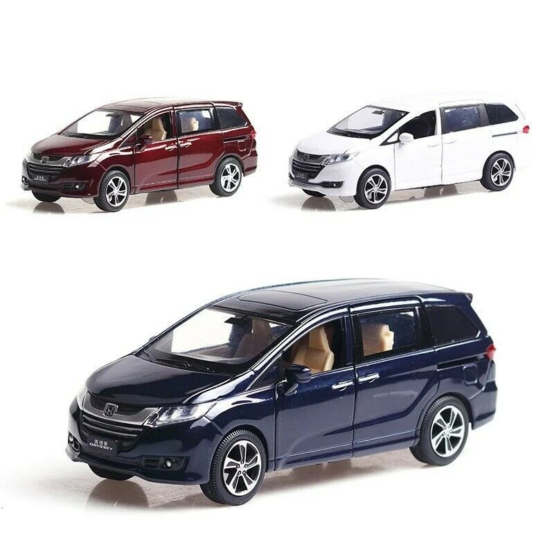 1:32 Honda Odyssey MPV Model Car Alloy Diecast Toy Vehicle Collection Gift White