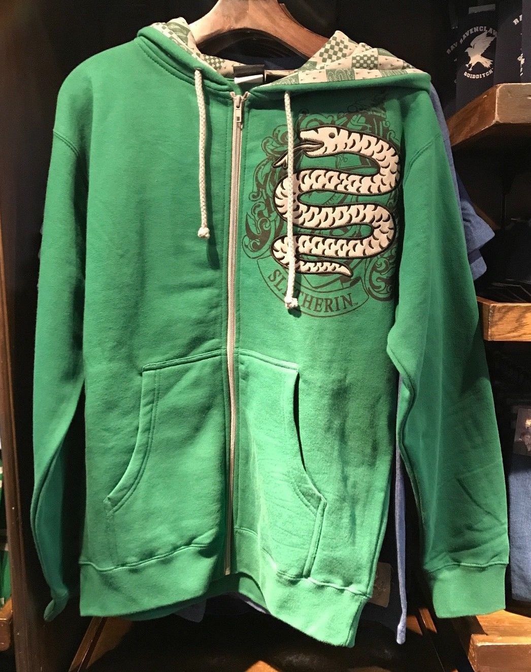 universal studios gryffindor sweatshirt