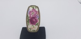 Vintage Lipstick Ring Size 7 White Floral Front With Gold Tone Sides & Mirror - $17.38