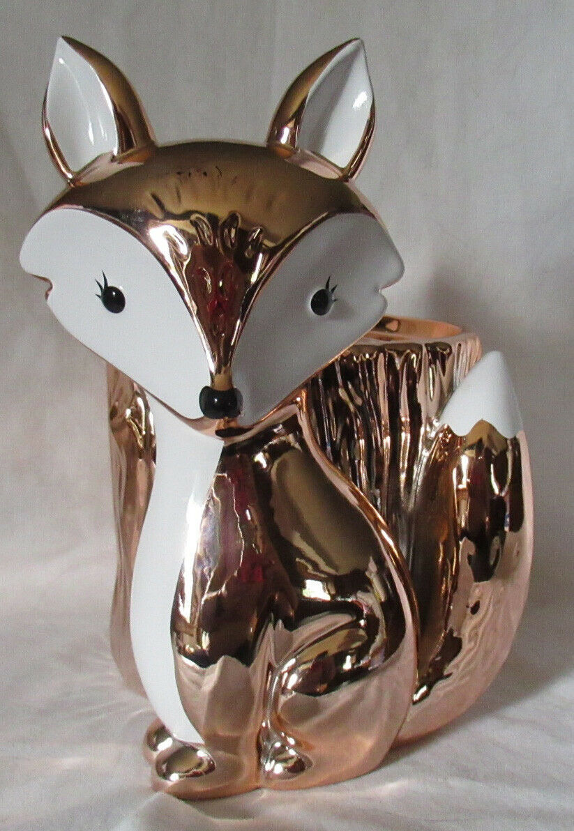 Bath & Body Works Large Candle Holder 3Wick 14.5 oz GOLD & WHITE