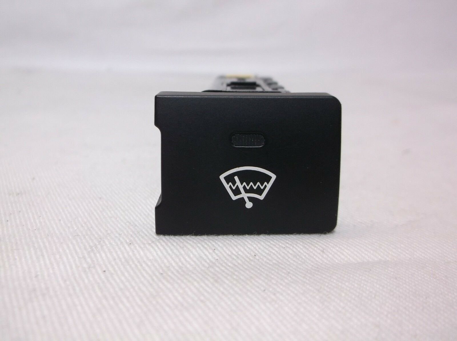 06070809101112 KIA SEDONA/ WINDSHIELD DEFROSTER SWITCH/ BUTTON