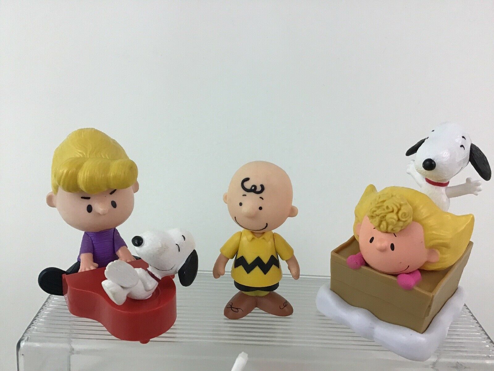 charlie brown toys