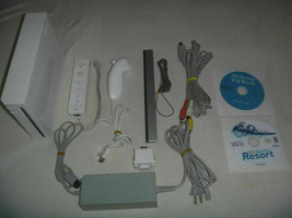 Nintendo Wii White System Console Complete With Wii Sports &amp; Wii Sports ... - $140.20