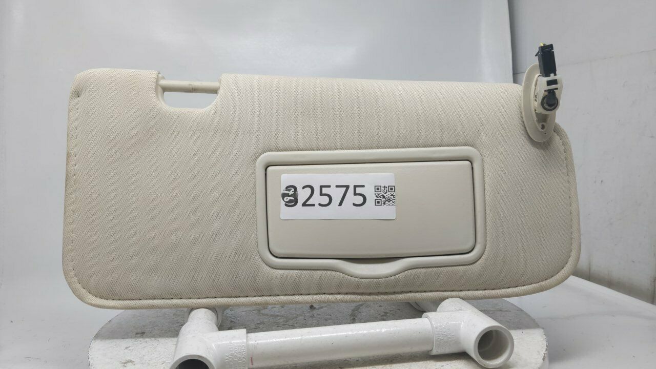 20012009 Ford Escape Passenger Sunvisor Sun Visor Ivory R8S32B05 Sun