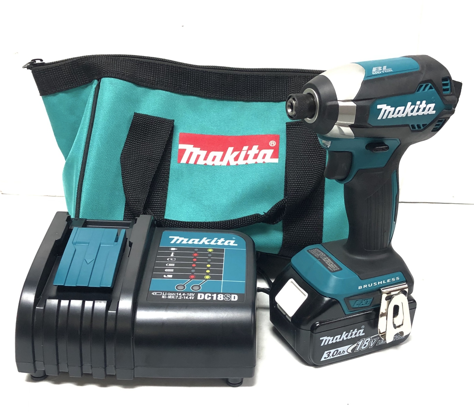 Makita Cordless Hand Tools Xdt13 Impact Drivers