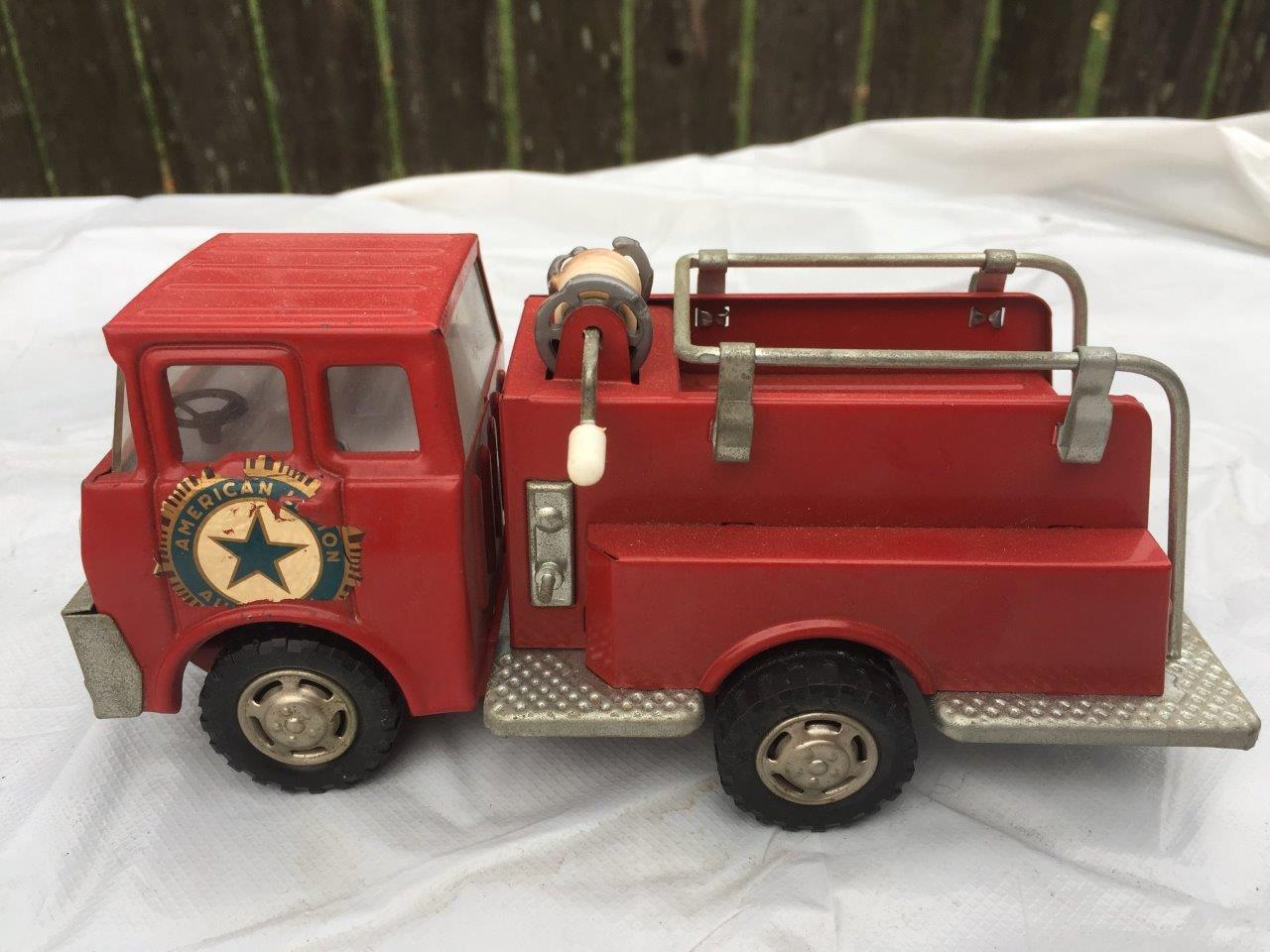 marx toy fire trucks