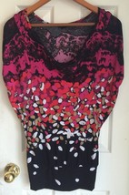 XOXO Women&#39;s Small Dolman Blouse Unique Print - $19.79