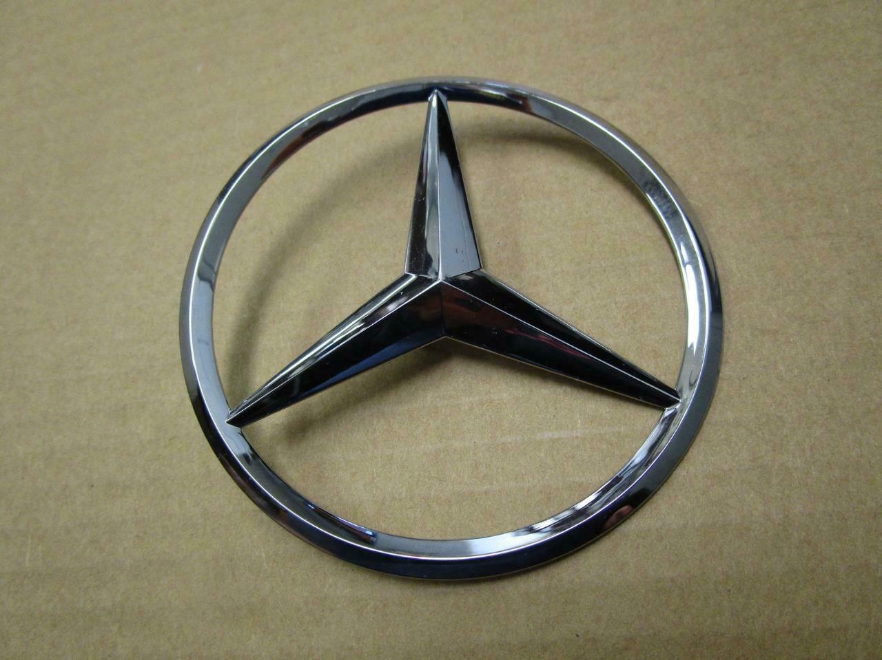 OEM 20152016 Mercedes Benz C300 Rear Trunk Lid Emblem 2058174500 Other