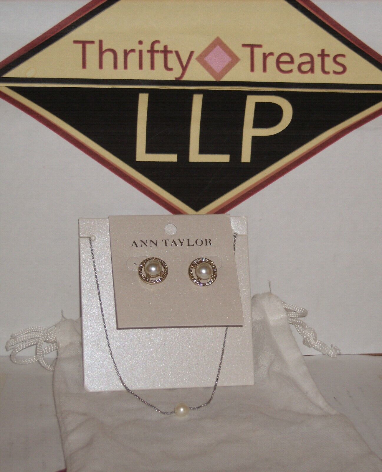 New On Card Ann Taylor Silver Tone And Faux Pearl Necklace And Earring Set - $17.10