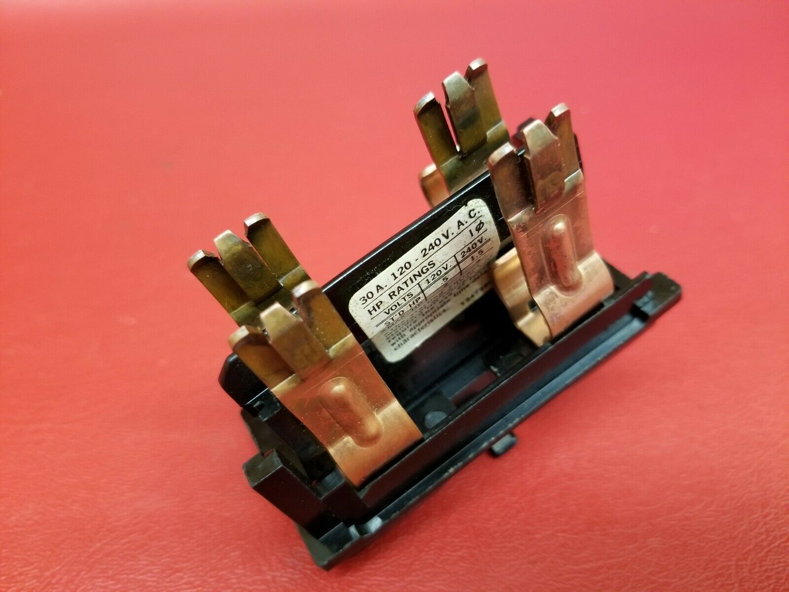 FPE FEDERAL PACIFIC FUSE PULL OUT FUSE HOLDER 120240V 301G 3012P 30