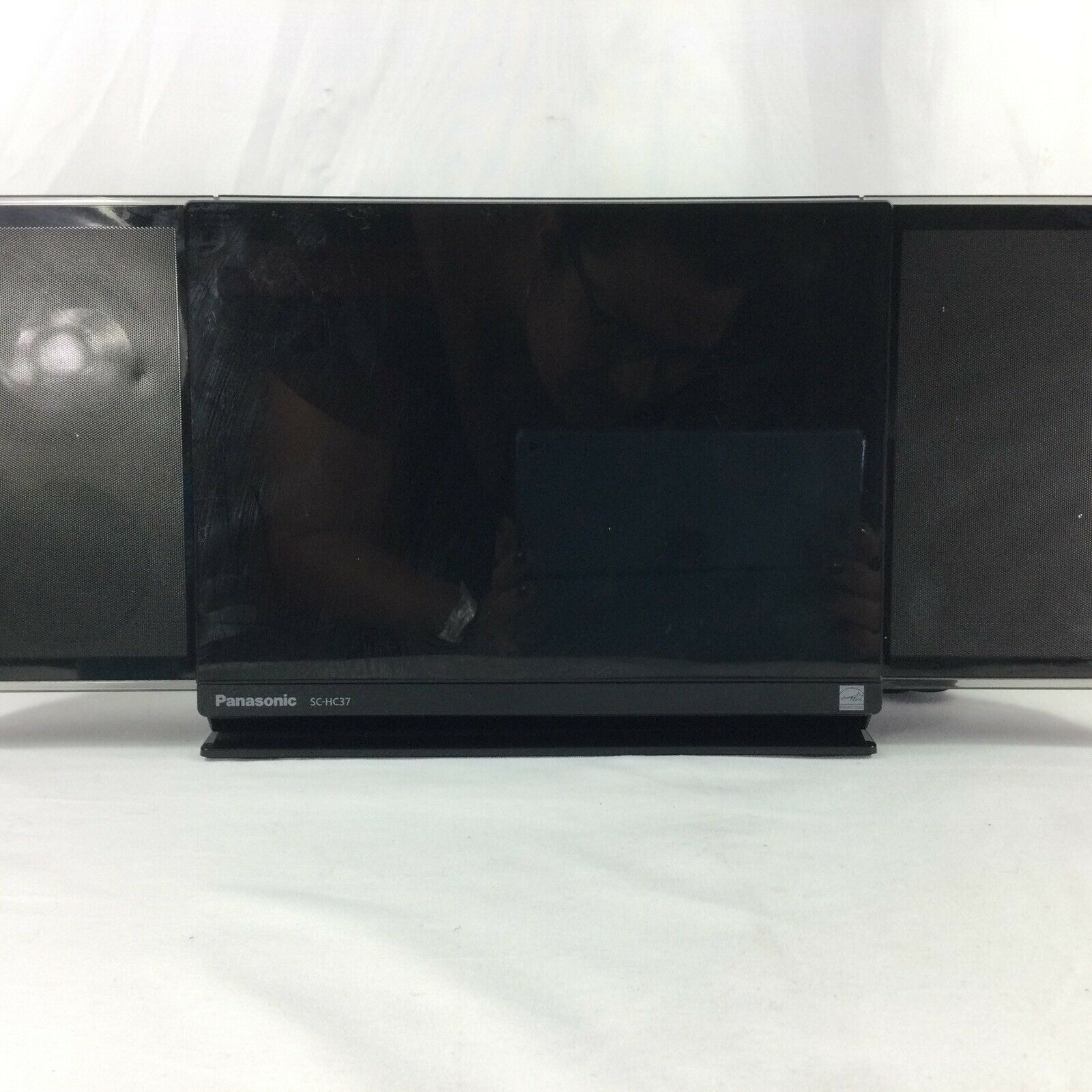 Panasonic SCHC20 CD iPod Dock AM FM Radio MP3 Compact Stereo System