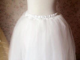 Plus Size White Wedding Bridal Skirt White Floor Length Tulle Skirt High Waisted image 5