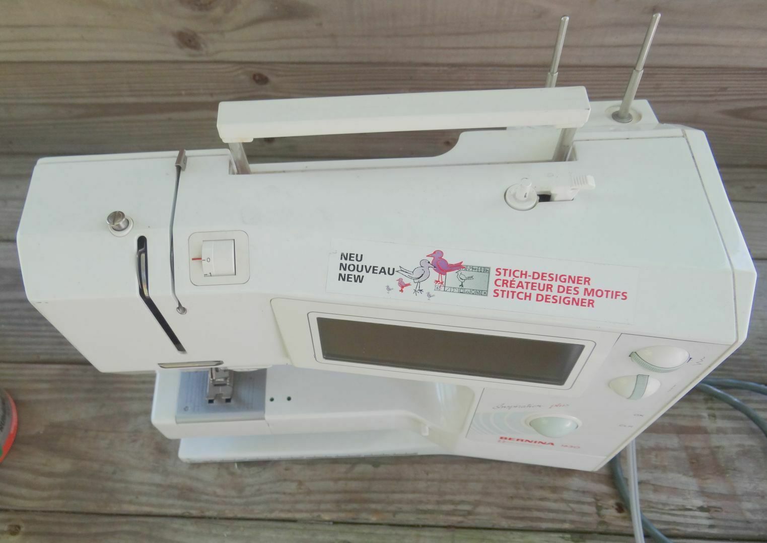 Bernina Model 1630 Sewing Machine For Parts / Repair Sewing Machines