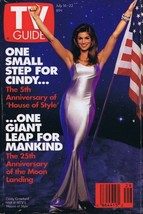 ORIGINAL Vintage July 16 1994 TV Guide No Label Cindy Crawford 1st Solo Cover image 1