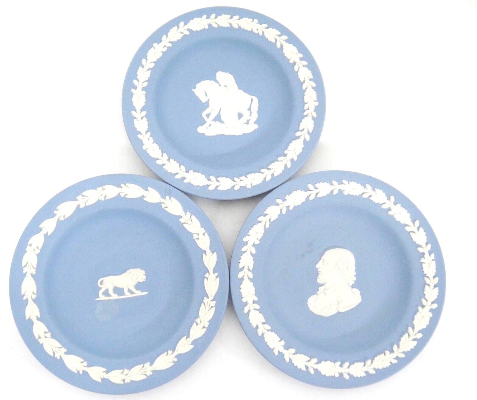 Jasperware 4" Round Trays Cream on Pale Blue Shakespeare Leo Lion Woman on Horse - $9.40