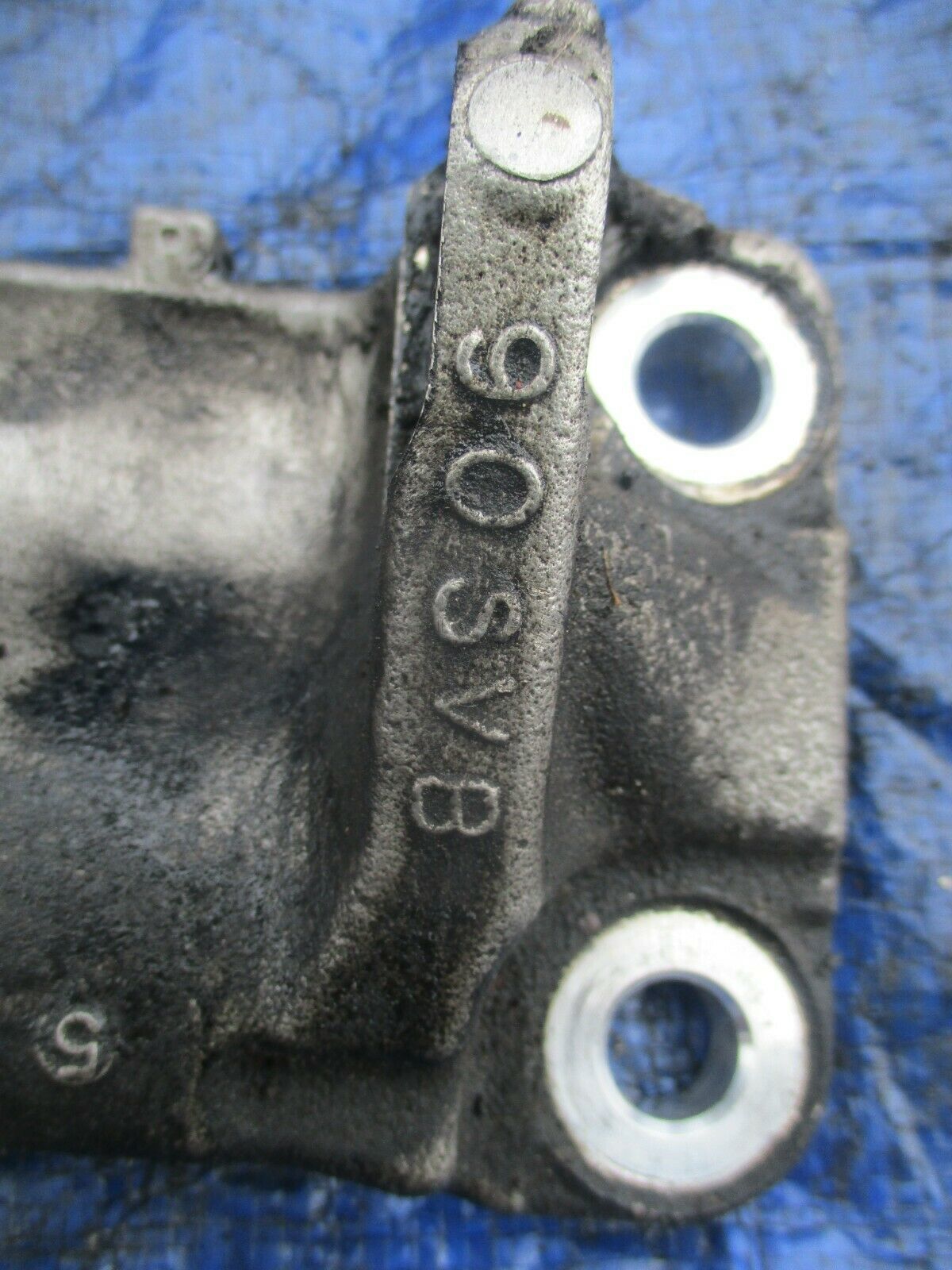 0611 Honda Civic K20Z3 oil pan mounting bracket OEM motor mount