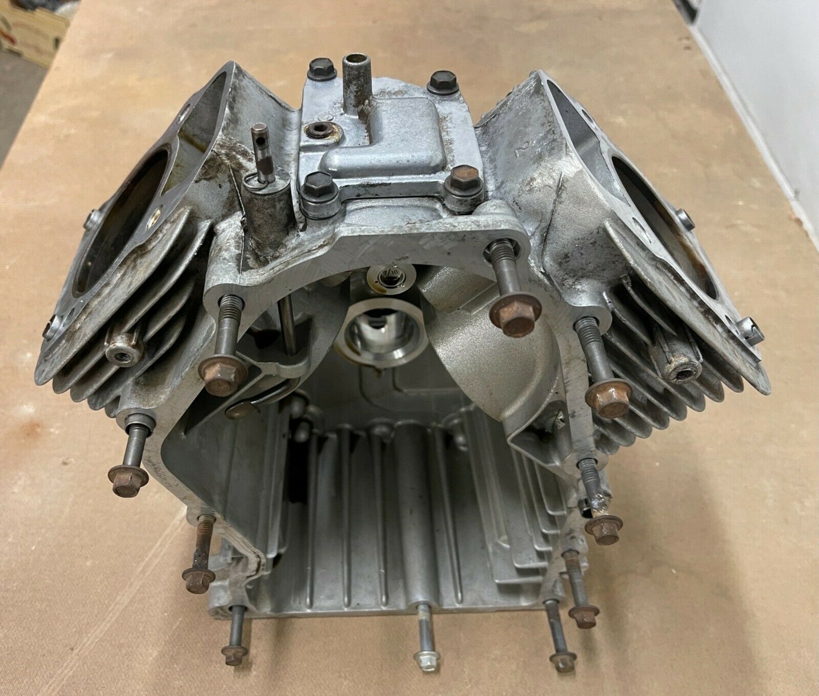 Cylinder Block Crankcase Kohler CV22S-67529 22.5hp - Lawn Mowers, Parts ...