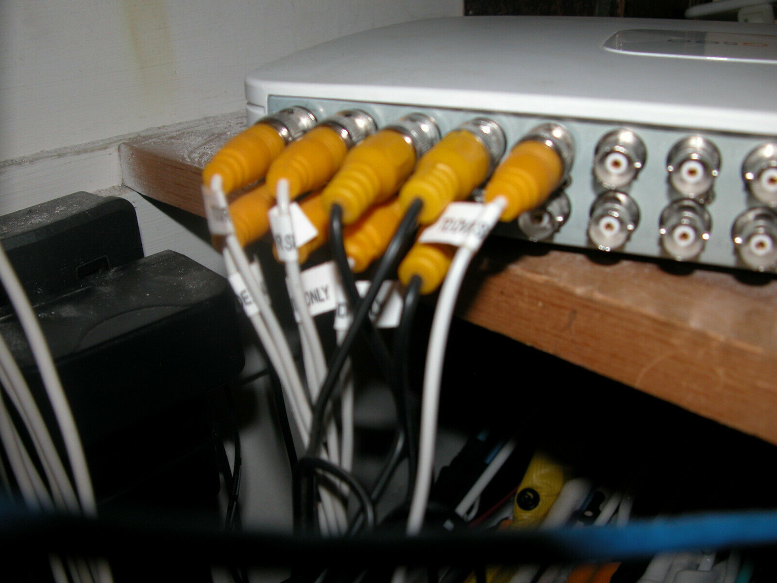 QSee 16 Channel Surveillance DVR 2CIF Resolution HDMI Output QC3016 Digital Video Recorders