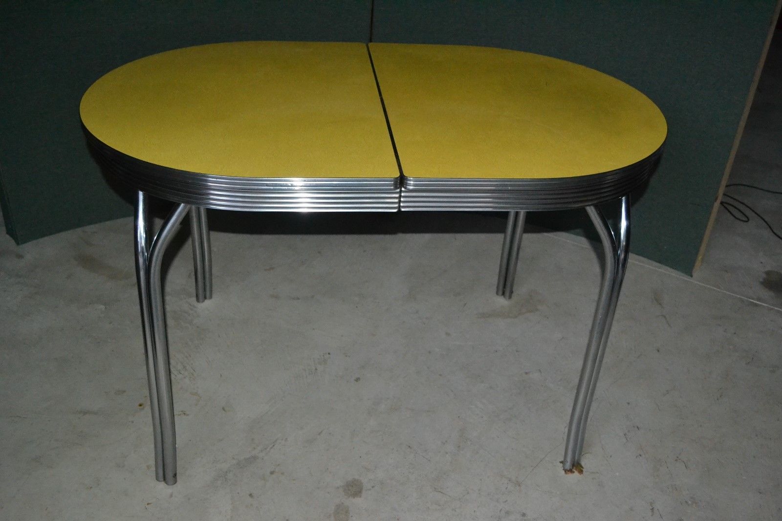 Formica Chrome Kitchen Table Vintage Mid And 50 Similar Items Formica Chrome Kitchen Table Vintage Mid Century Modern Retro