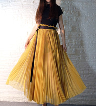 Pleated Long Tulle Skirt Outfit Women Red High Waisted Pleated Tulle Skirt  image 14