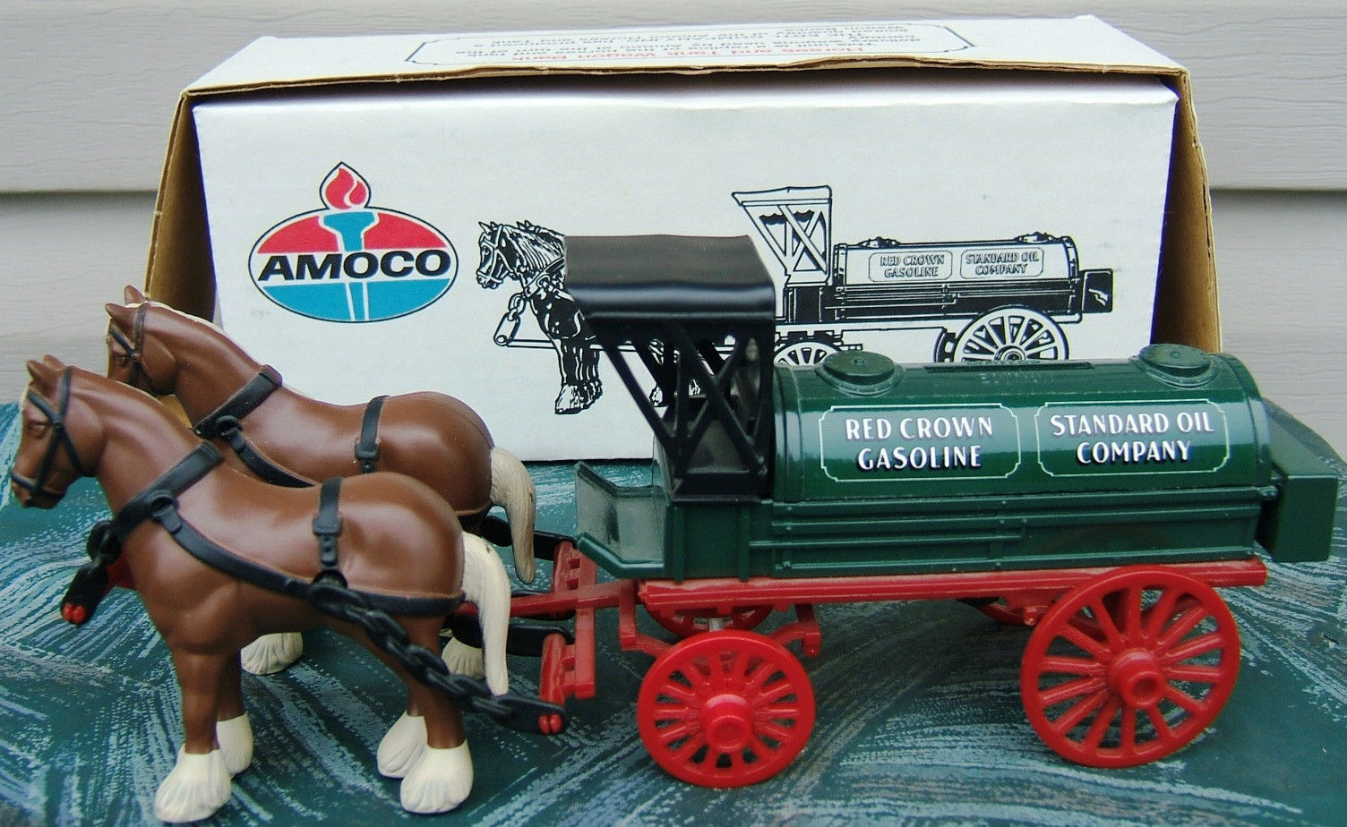 Ertl Amoco Standard Oil Horse Drawn Tank Wagon Bank 1820 Limited
