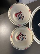 (2) 1995 Vintage Kellog Frosted Flakes Tony the Tiger Plastic Cereal Bowls - $7.00