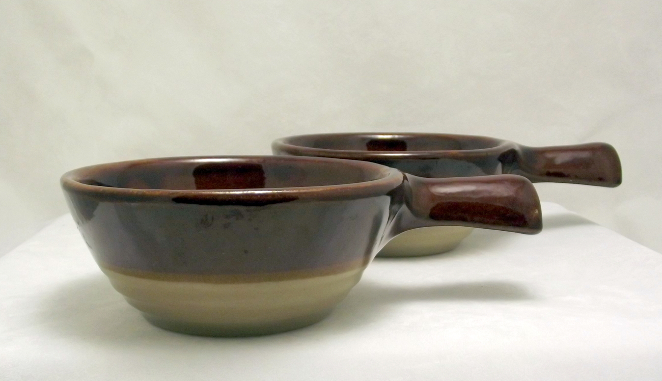 Pair vintage Monmouth Western Stoneware handled soup bowls made in USA