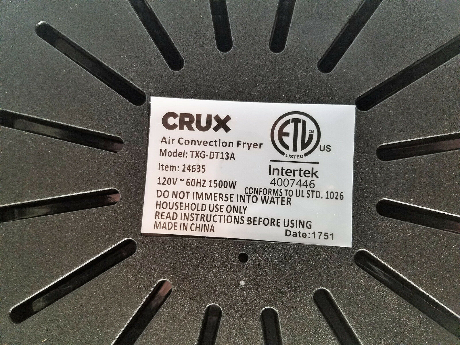 Crux 2.6 Qt. Touchscreen Convection Air Fryer TXGDT13A Small