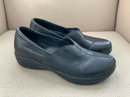 dansko abigail flat