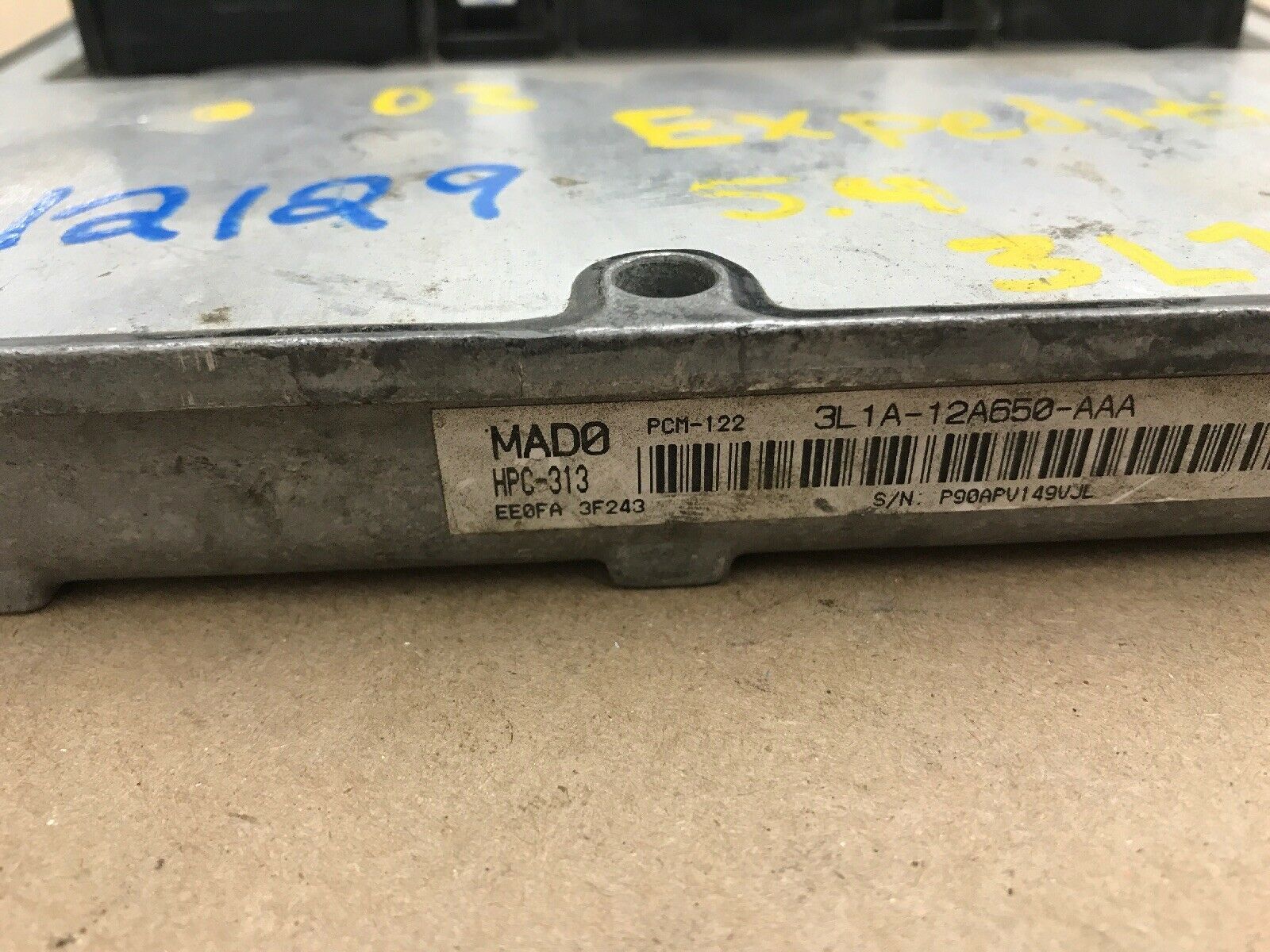 2003 Ford Expedition 5.4 v8 Powertrain Control Module ECM 3L1A12A650