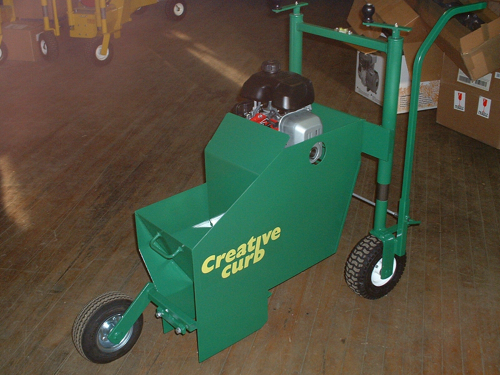 "NEW" Landscape Curbing Machine Creative Curb 3 HP Honda made in
