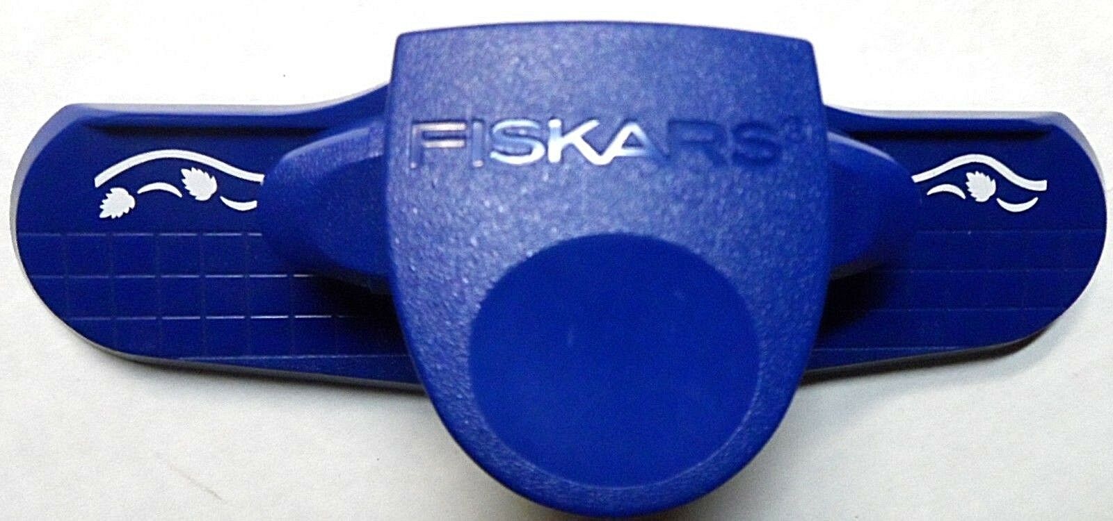 Fiskars Border Paper Punch Leaf Leaves Shape Shapes Scrapbook Crafts