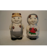 Hand painted pottery boy &amp; girl pig  salt &amp; pepper shaker set. - $8.00