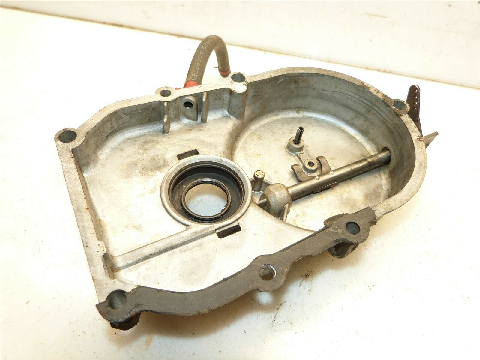 John Deere 318 420 316 Tractor Onan B43E 16hp Engine Closure Plate