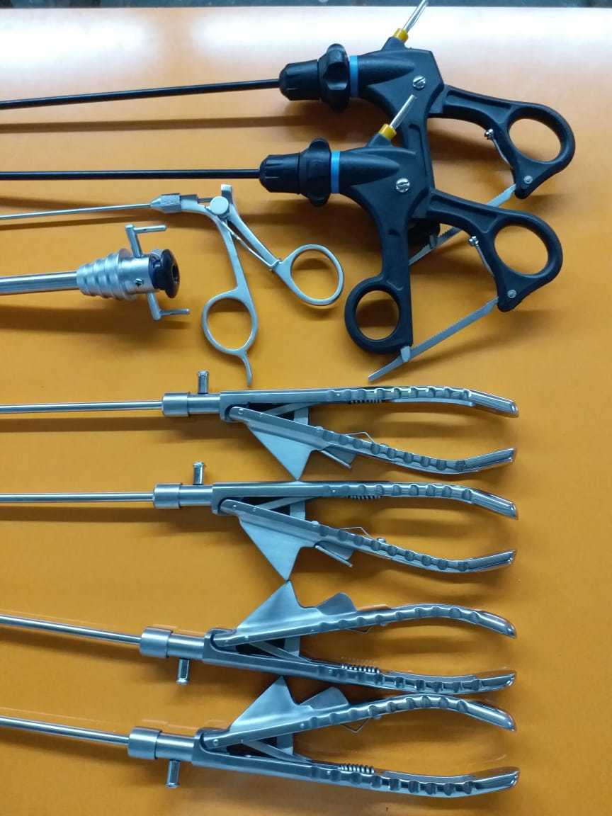 Laparoscopic Needle Holder Port closure Trocar hook Forceps Training ...