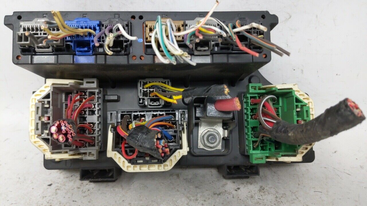 2012 Dodge Avenger Fusebox Fuse Box Relay Module P04692346ad