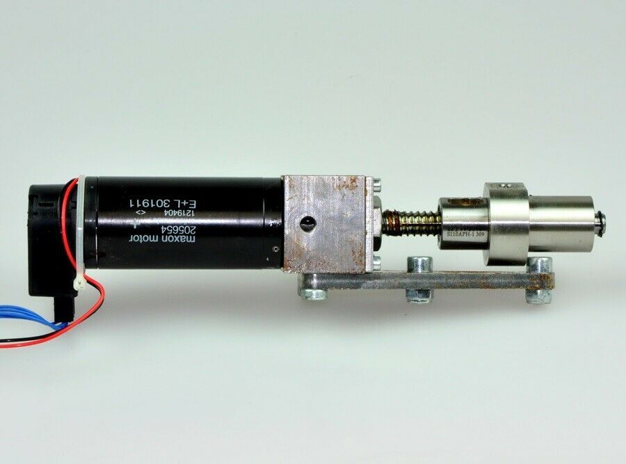 Servo motor MAXON 205654 ball screw HIWIN CNC / 2 9247 Servo Drives