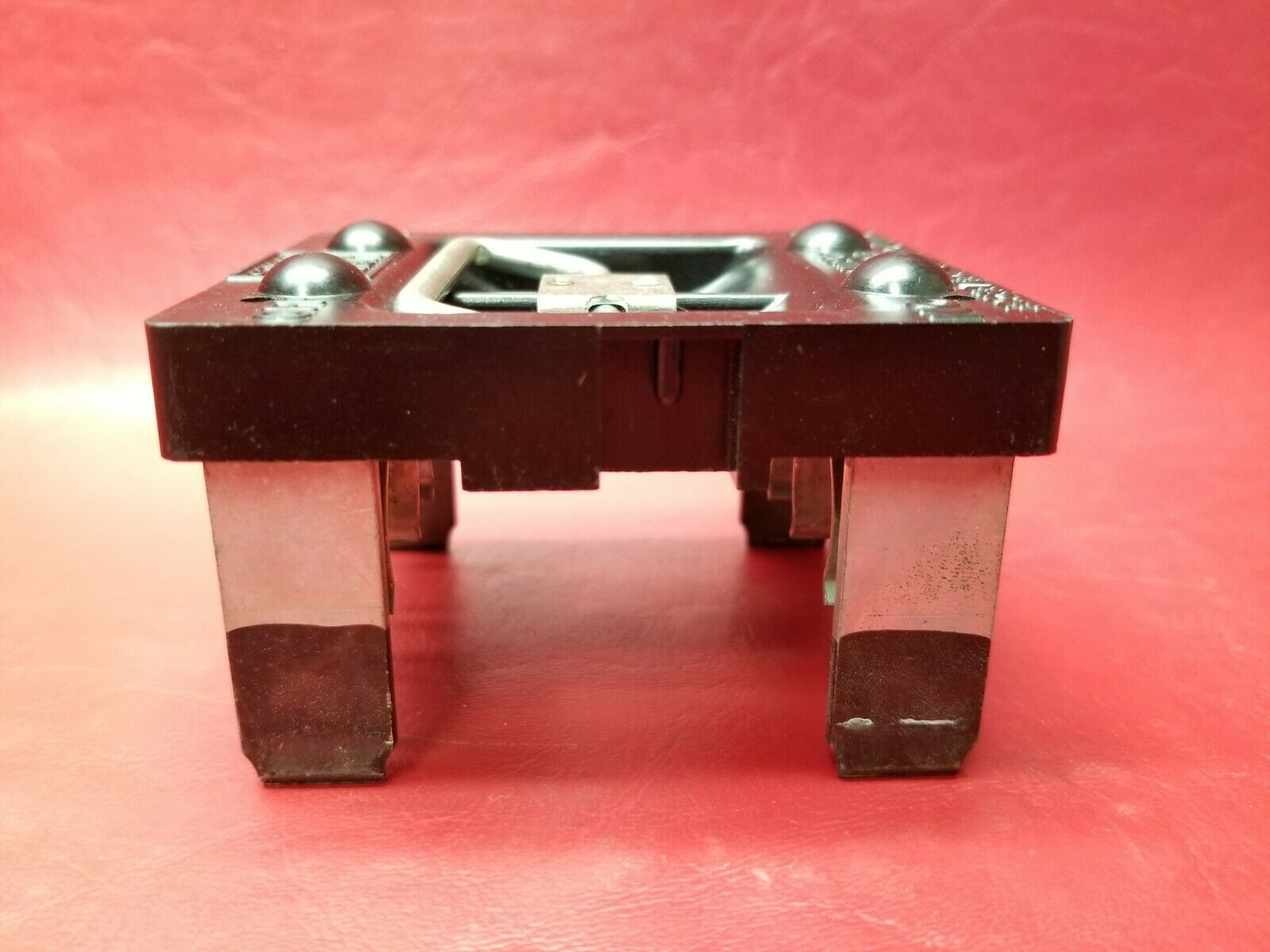 CUTLER HAMMER 60 AMP LIGHT FUSES FUSE HOLDER FUSE PULL OUT PULLOUT