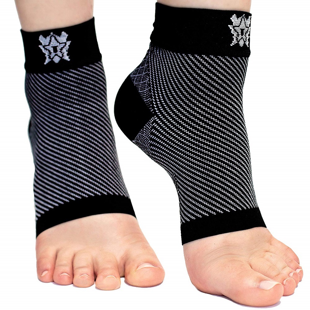 Plantar Fasciitis Compression sleeves - Better than Night Splint Socks, Shoe