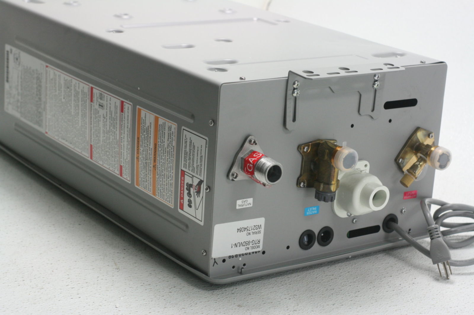 Rheem RTG95DVLN1 Direct Vent Low Nox Natural Gas Tankless Water