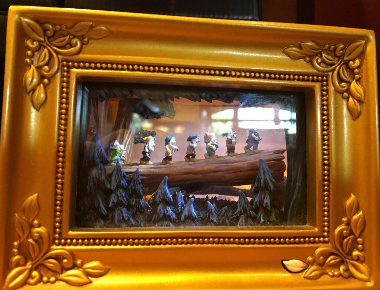 Disney Parks NBC Jack /& Sally Embrace Gallery of Light Olszewski New in Box